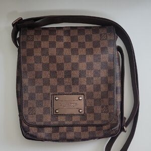 Louis Vuitton Damier Ebene Brooklyn Messenger Bag